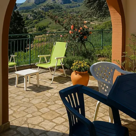 Maison De Soleil * سكوبيلو